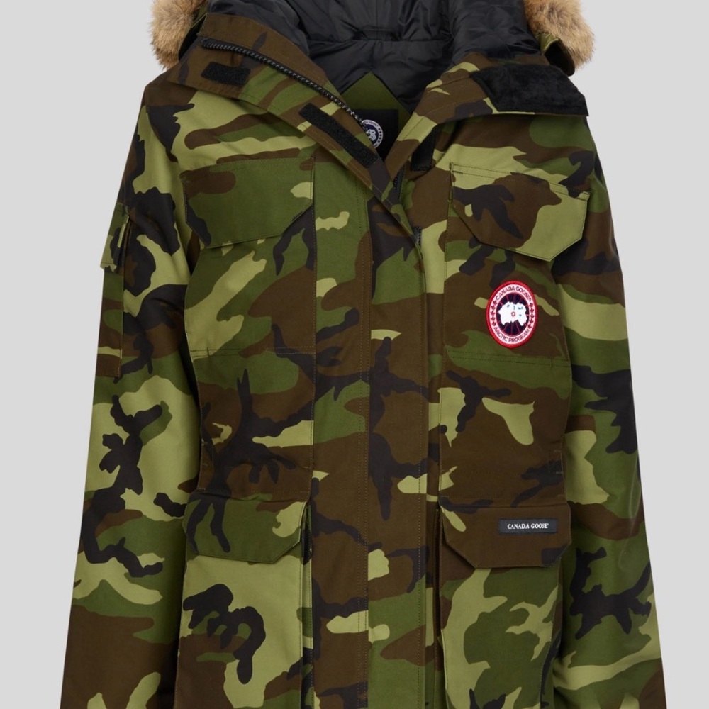Canada goose 100% authenticCamouflage Parka